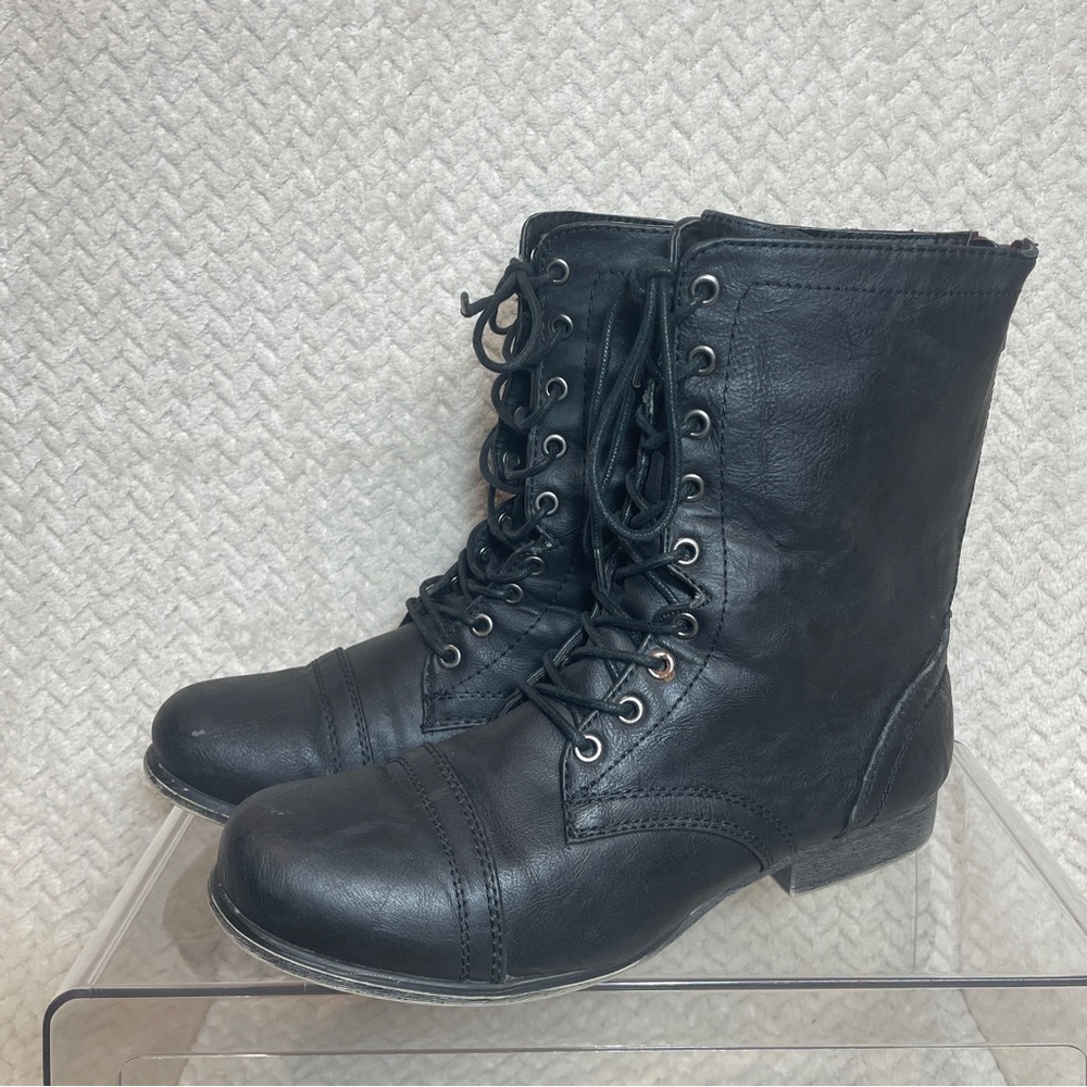 Madden Girl Black Lace-up‎ Combat Grunge Boots size 11 - Picture 7 of 11